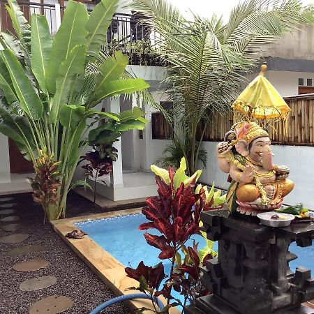 Villa Iris Homestay Uluwatu  Bagian luar foto
