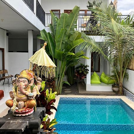 Villa Iris Homestay Uluwatu  Bagian luar foto