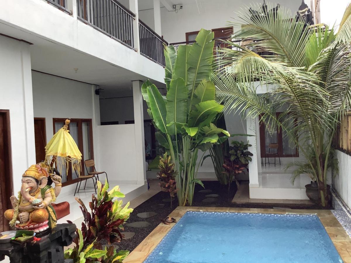 Villa Iris Homestay Uluwatu  Bagian luar foto