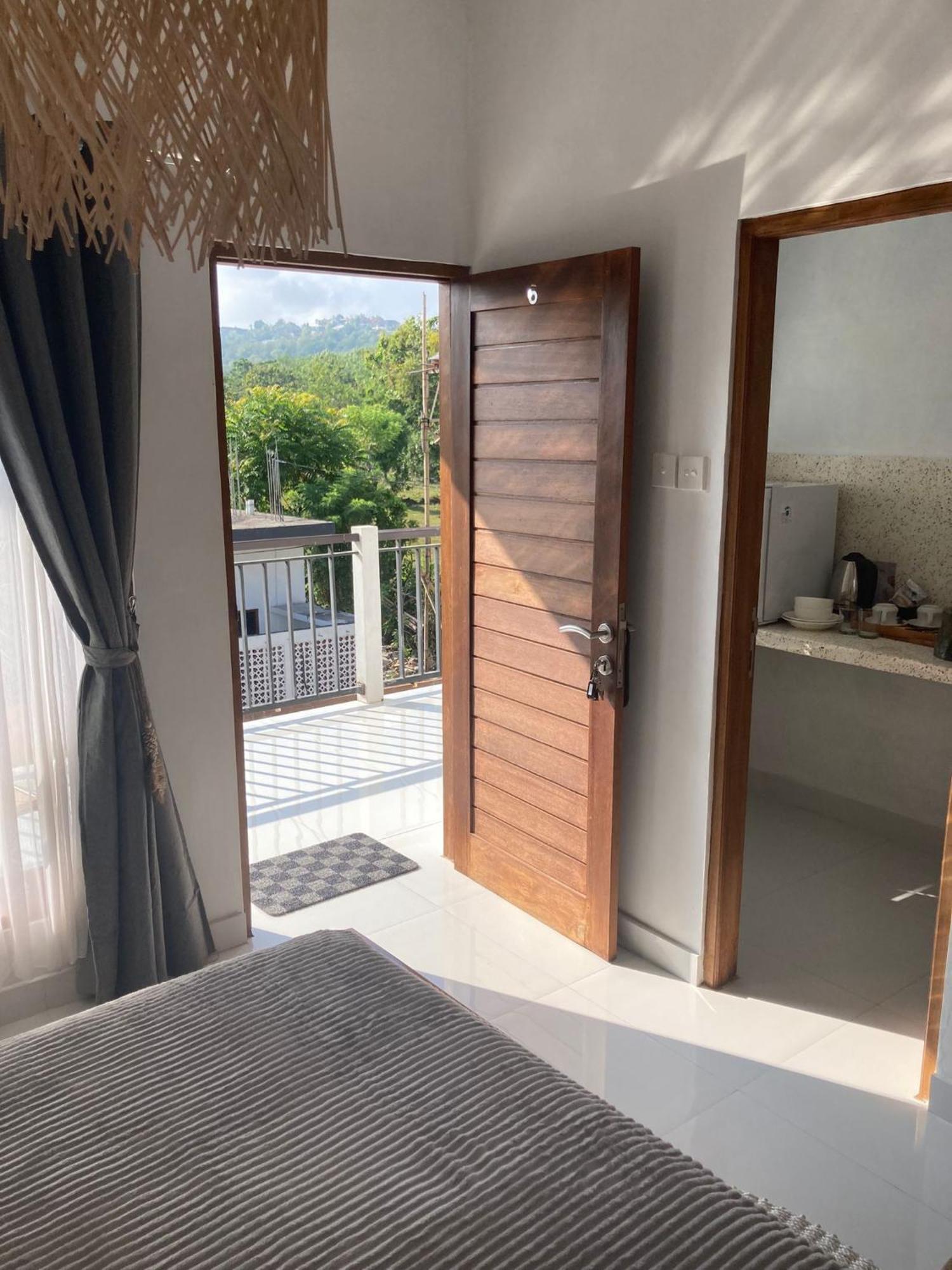 Villa Iris Homestay Uluwatu  Bagian luar foto